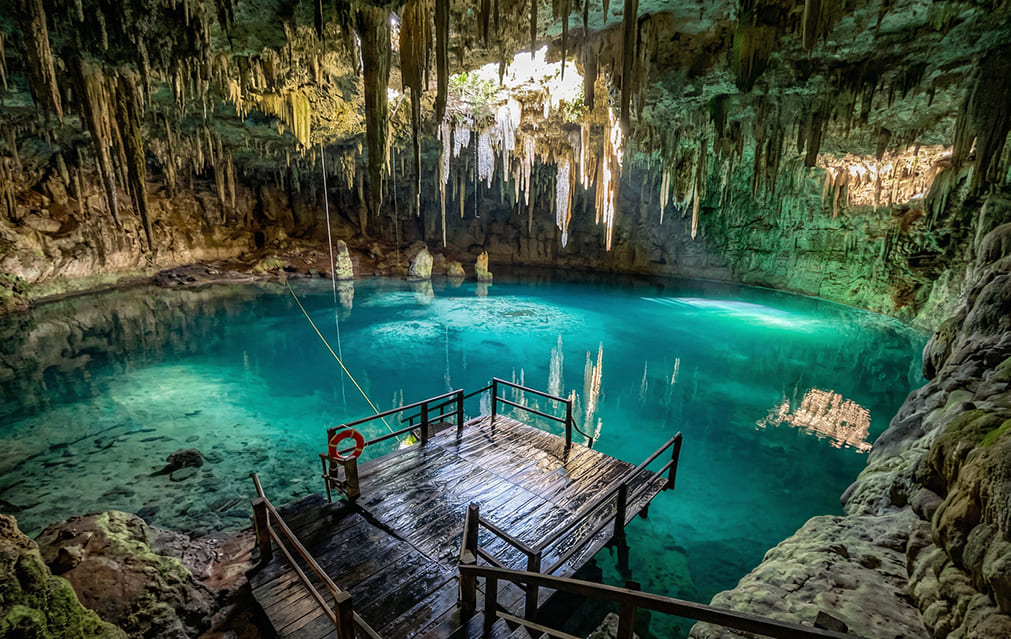 Formaciones del Cenote Xcanahaltun